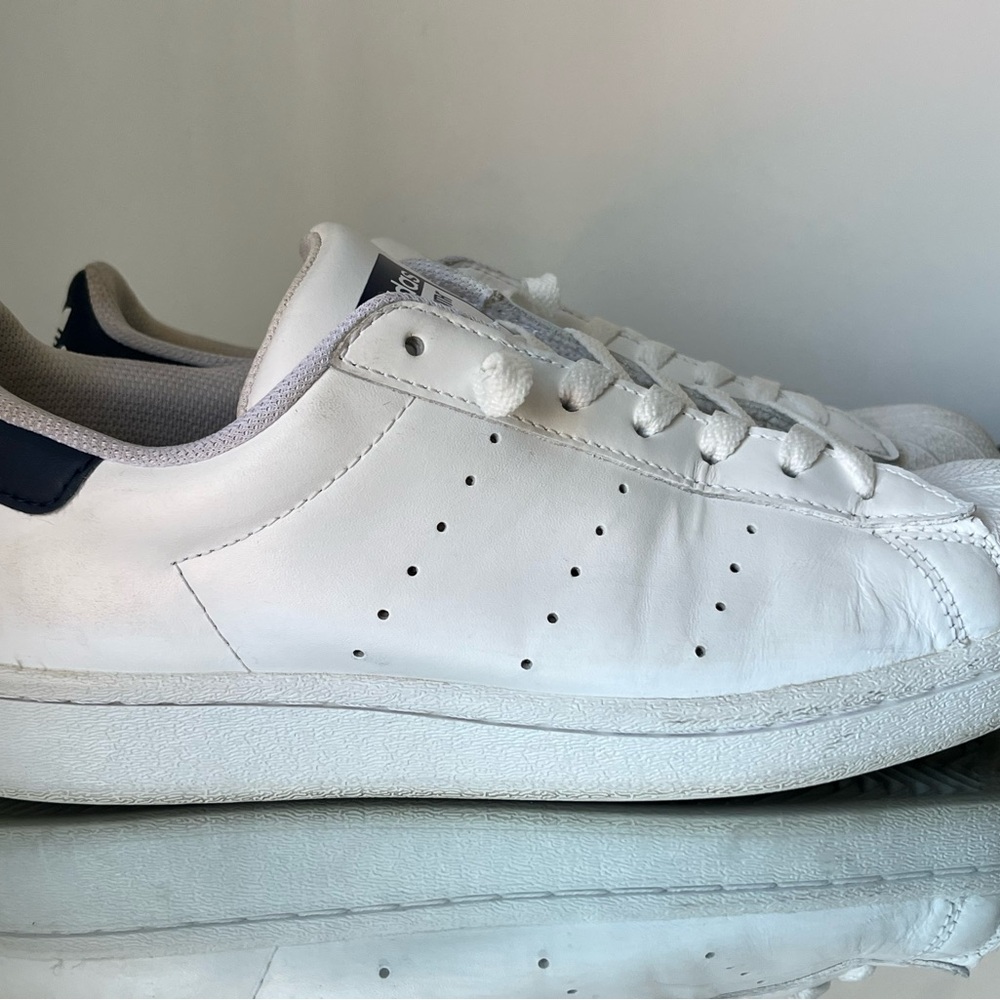 Adidas Superstan Stan Smith Superstar Size 8.5 White/Navy